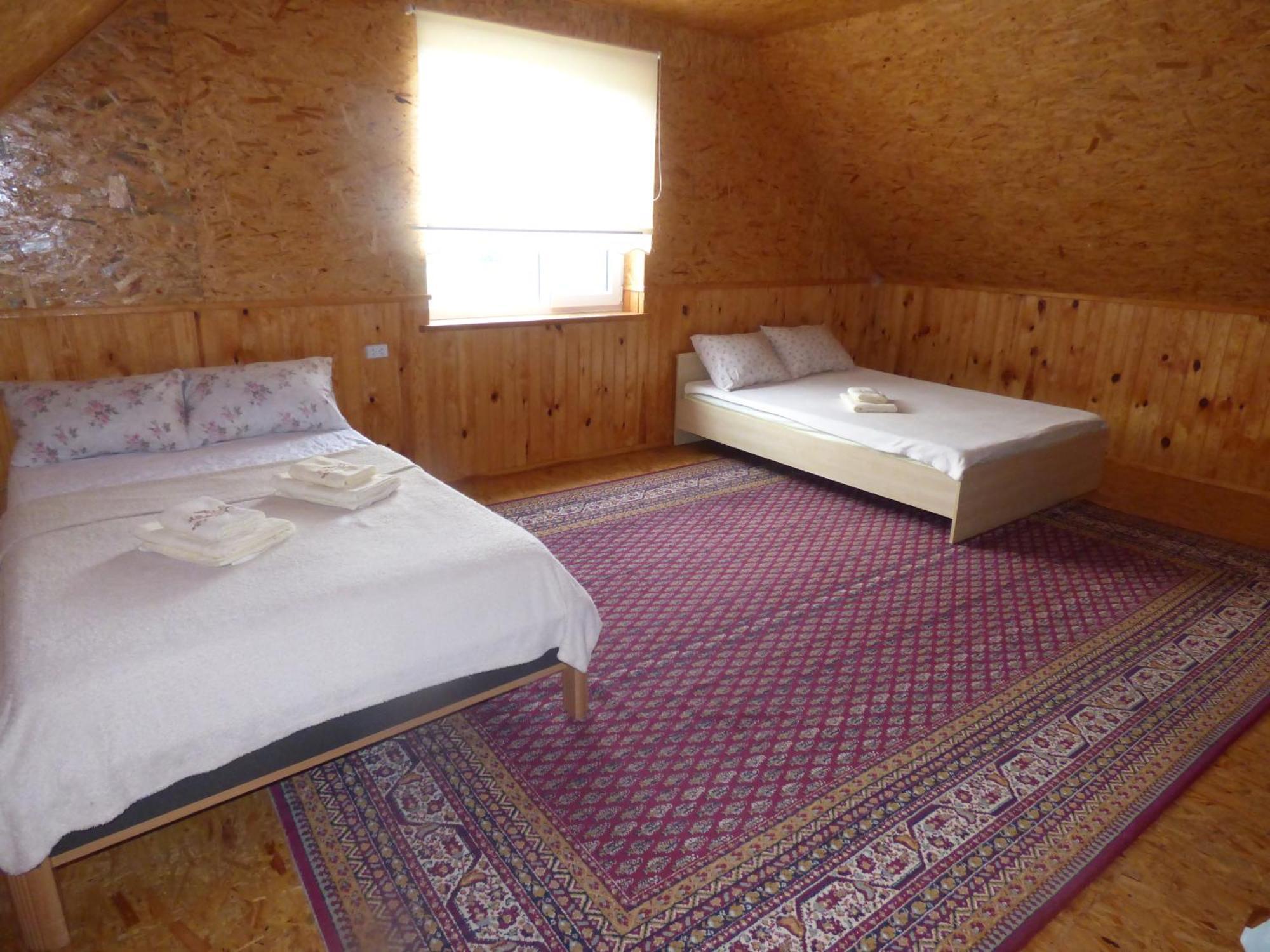 Приватна Садиба "У Оксани" Pul'mo Exterior photo